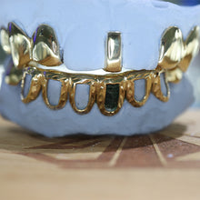 Load image into Gallery viewer, Atown Grillz &quot;Gap Me&quot; Grill